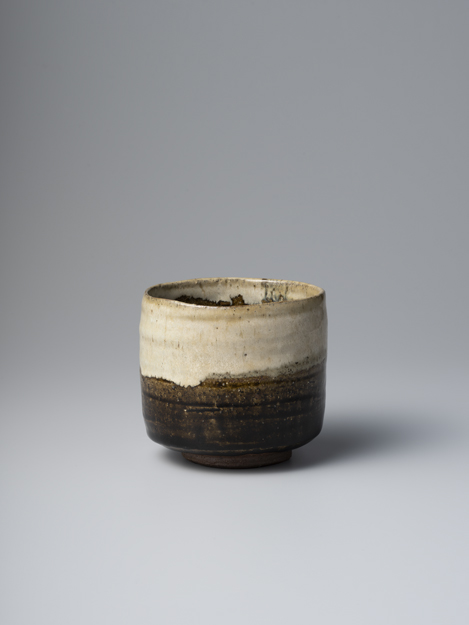 唐津茶碗 唐津茶碗 - 国立工芸館