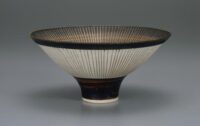 Images of the works : Footed bowl with radiating sgraffito with manganese