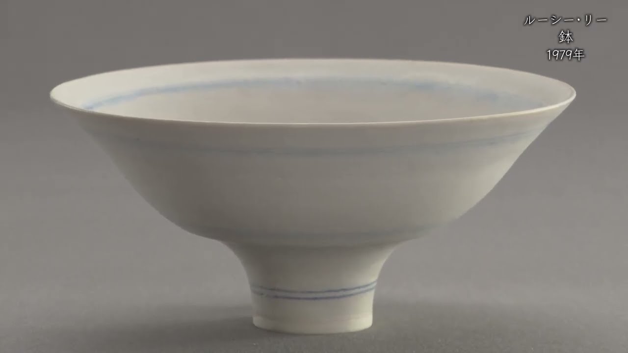 陶磁器\r 台の上の鉢\r 芸術鉢\r 復古 \rトイレ \r 古を模倣する \r 彫刻する 彫刻する 芸術 台の上の鉢 復古 陶磁器 古