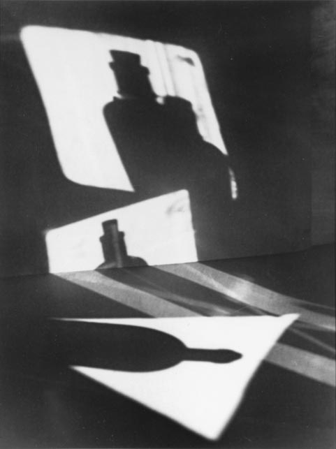 ミントオブポーランド　ゴッホ花瓶 Composition (bottle shadows) from Jaromír Funke: Portfolio
